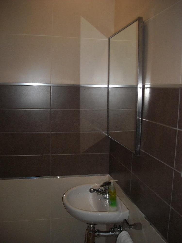 Hotel Inglés Barcellona Esterno foto