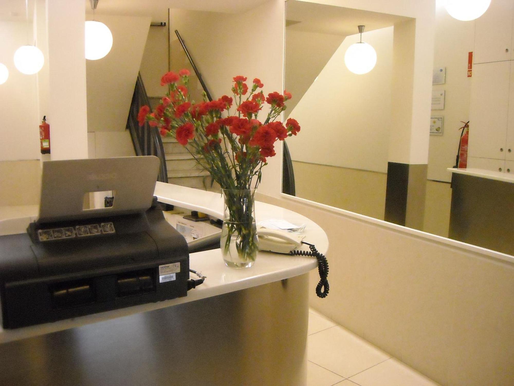 Hotel Inglés Barcellona Esterno foto